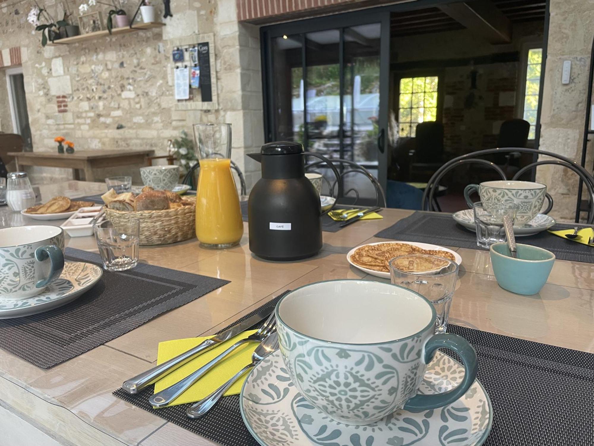 Hotel Le Prieure Des Fontaines Les Preaux Zewnętrze zdjęcie
